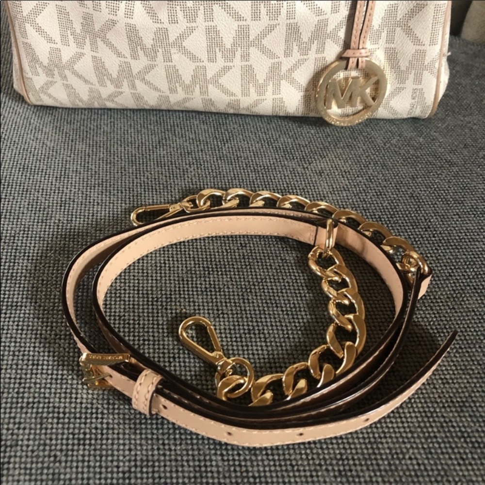 Mk purse - Picture 5 of 6